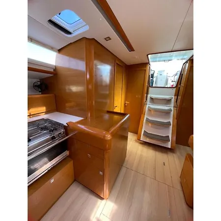 S Odyssey 31036ib Hotel