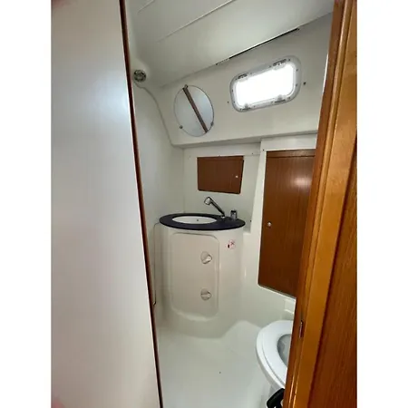 S Odyssey 31036ib Hotel *