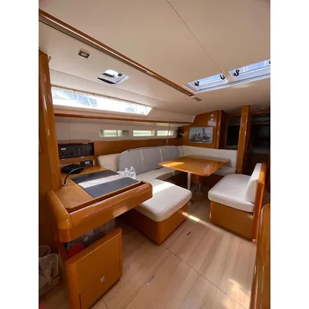 S Odyssey 31036ib * Corfu (city)